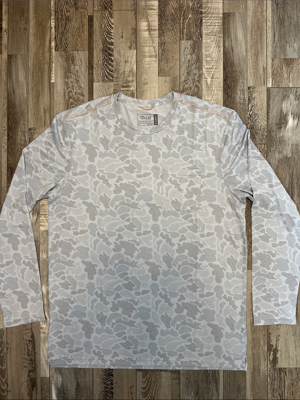 Marsh Wear Mens Light Blue and Gray Camouflage Long Sleeve Pocket Tee - No flaws